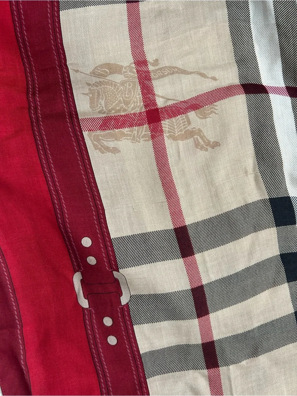 Burberry authentic scarf